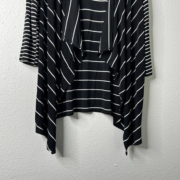 Chico’s Travelers Stripe Cardigan Black White Size 0 Small Open Front Knit - Picture 3 of 7